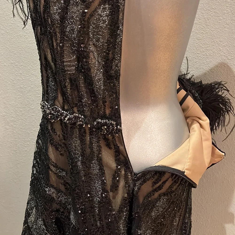 Max Duggal EMBELLISHED FEATHER CAP SLEEVE DRESS NWT 79339 - Picture 6 of 13